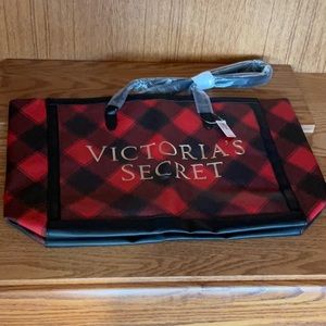 Victoria’s Secret tote bag